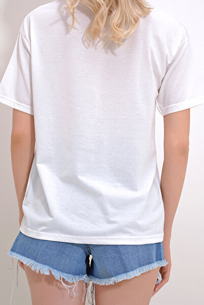 VAGGON Women's White Crew Neck Front Text Printed Cotton T-Shirt Prmxx12073