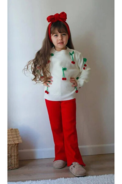 2Friends Kiraz Detaylı Beyaz Kazak İspanyol Paça Tayt Takım