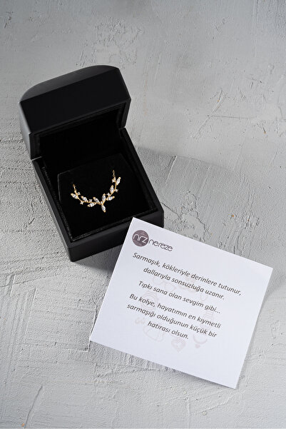 Nereze 925 Ayar Gümüş Işıklı Kutuda Gold Kaplama Mekik Taşlı Zarif Sarmaşık K...