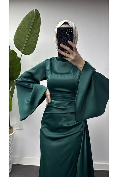 Tarzım Tuba Emerald Green Special Occasion Evening Dress with Large Spanish Sleeves and Long Piece Detail