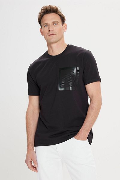 ALTINYILDIZ CLASSICS Pánské černé tričko Slim Fit s úzkým střihem a výstřihem z bavlny s potiskem