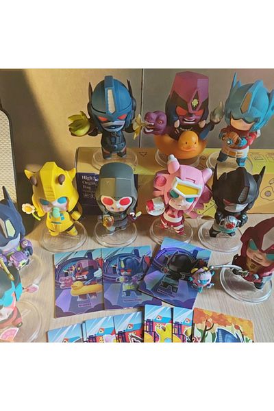 BANDAI Random 1pcs Original Transformers Series Blind Box Kindergarten Lucky Box Model Ornament Model Optim