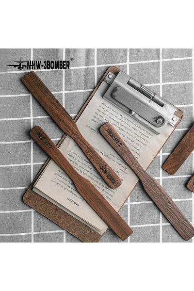 MHW-3BOMBER Durable Walnut Stirrers Vintage Solid Wood Textured Coffee Stirrers Exquisite Home Ba...