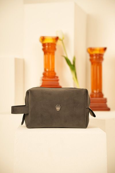 WATCHOFROYAL Verev Tan Genuine Leather Handbag