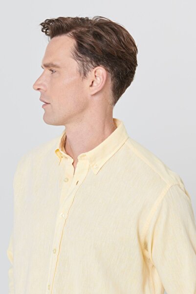 AC&Co / Altınyıldız Classics Ανδρικό πουκάμισο από κίτρινο λινό Comfort Fit - Χαλαρή εφαρμογή, γιακάς με κουμπιά