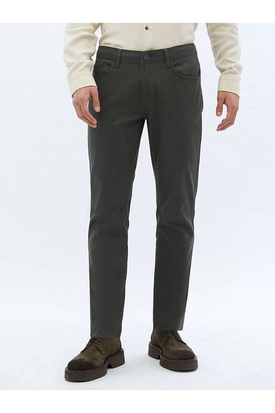 Kip Lässige, gewebte Hose aus Baumwollmischung im Slim Fit