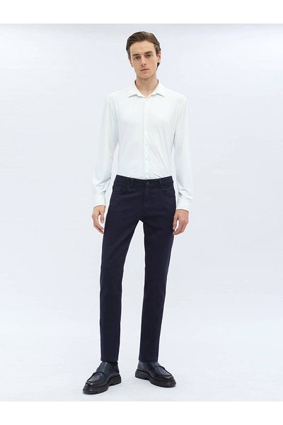 Kip Lässige, gewebte Hose aus Baumwollmischung im Slim Fit