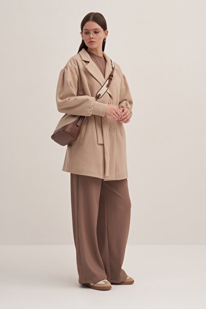 EBU Prive Μπεζ γυναικείο παλτό με μπαλόνι μανίκια