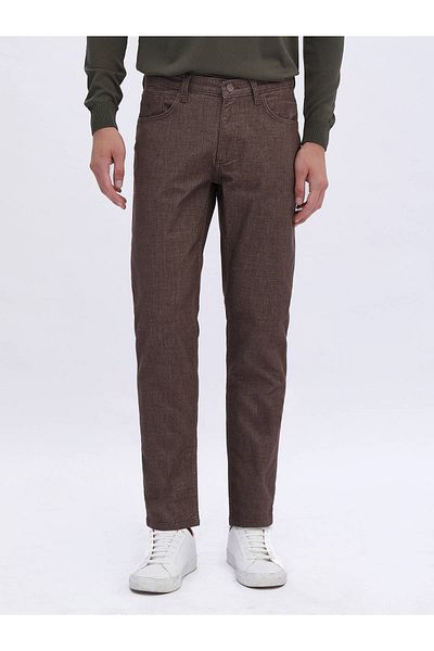 Kip Lässige, gewebte Hose aus Baumwollmischung im Slim Fit