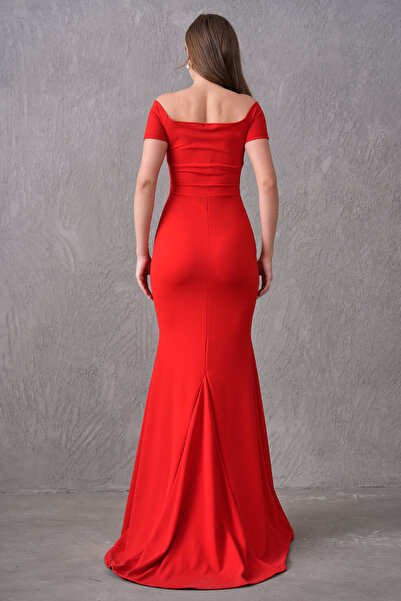 bayansepeti Red Crepe Fabric Sweetheart Neckline Off-Shoulder Detail Sweep Train Design Maxi Dress 582988