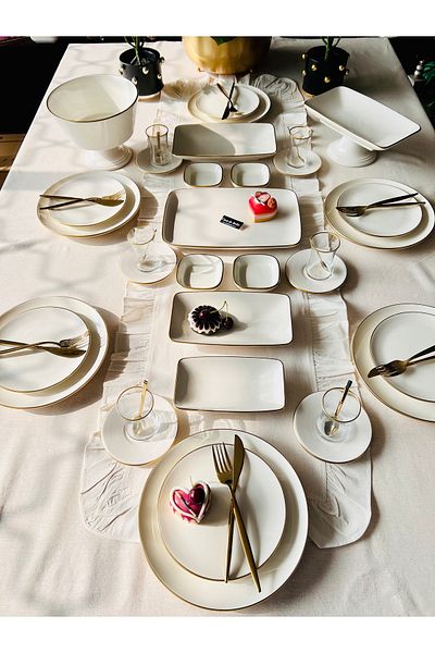 CASA DE BELLA Gold Modern Serving and Cake Plate 6-Piece 40-Piece Breakfast Set