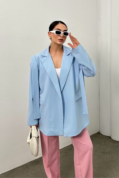 msm fashion Jachetă oversize pentru femei - cu curea și detaliu pe umeri