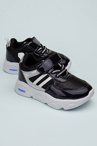 Slipcat حذاء رياضي مريح وخفيف الوزن وناعم للجنسين بشريط فيلكرو للأطفال