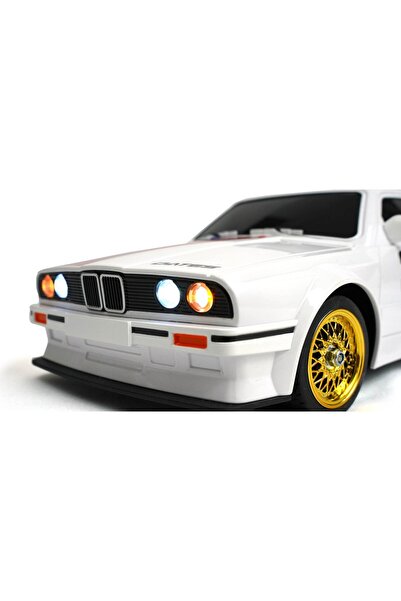 Genel Markalar Retro Drift 1:16 Ölçek 2.4g Rc Araba 7.4V Şarj Edilebilir