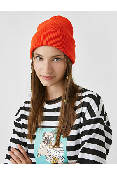 Koton قبعة أساسية من القماش المحبوك