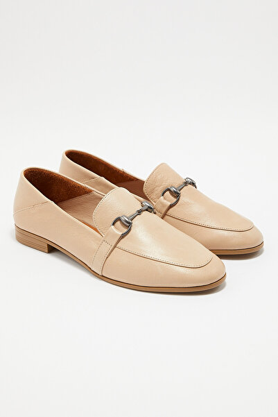 Venüs حذاء باليرينا جلدي كاجوال للسيدات باللون البيج 21983501