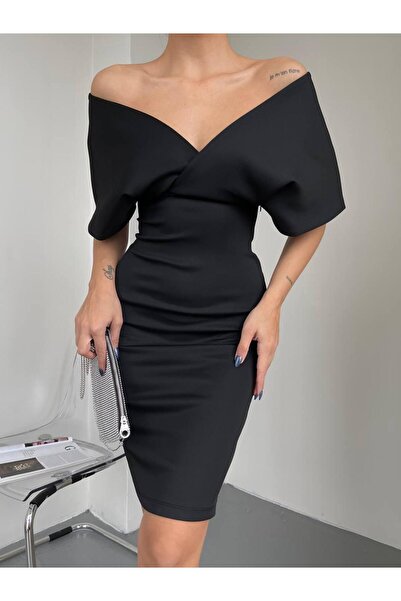 novalook Kruvaze Yaka Vatkalı Scuba Kumaş Davet Elbisesi