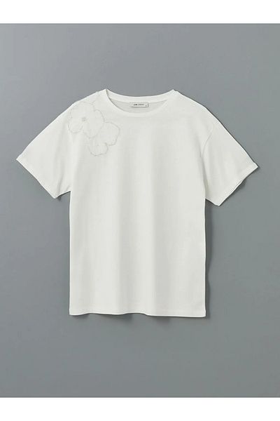 LC Waikiki Γυναικείο κεντημένο μπλουζάκι LCW Vision Ecru Crew Neck
