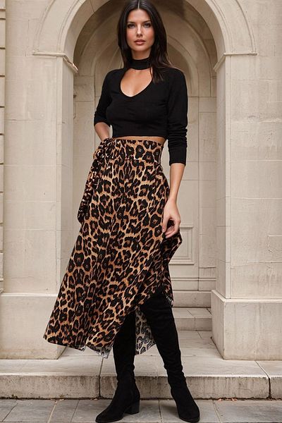NEW LAVİVA Model leopard, talie înaltă, fustă cu tăietură asimetrică