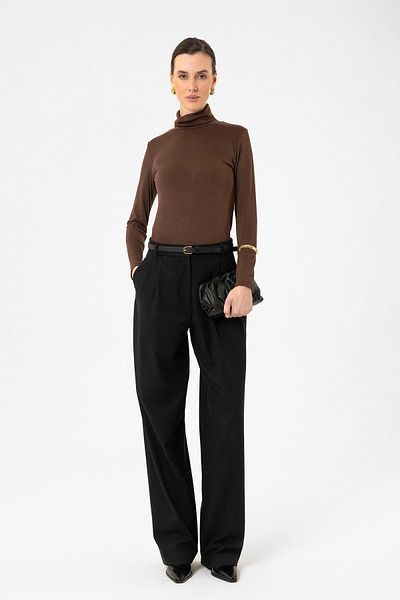 Antioch Black Women's High Waist Straight Fit Trousers with Collet Detail
