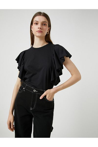Koton T-Shirt mit Volantärmeln und Rundhalsausschnitt