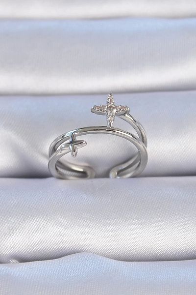 Clariss Brass Silver Color Zircon Stone Star Model Women's Ring