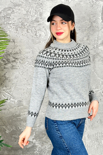 ATE ÖZGÜNEŞ TRİKO TEKSTİL Jacquard/ Patterned Shardoned Knitted Sweater