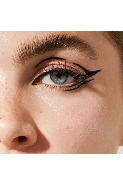 1944 Paris Waterproof and Lasting for All Day Eyeliner That Makes Your Eyes Preplucked - Black 0.6 ml