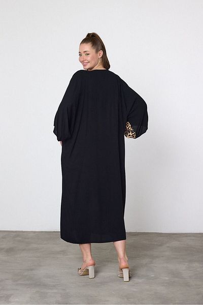 AGORATEKSTİL Women's Viscose Fabric V Neck Leopard Print Embroidery Loose Dress