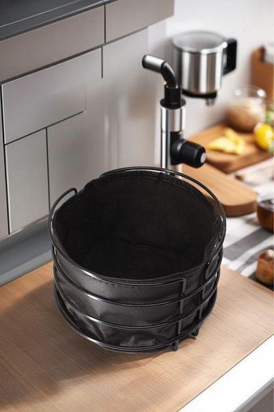 Open Home Concept Round Metal Black Bread Basket - Striped, 1 Piece