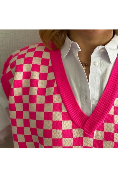 Namaste Vintage Neon Pink V-Neck Check Pattern Jumpers