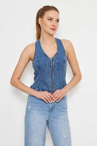 Trendyol Collection Bluză albastru deschis din denim cu fermoar - TWOSS25BZ00068