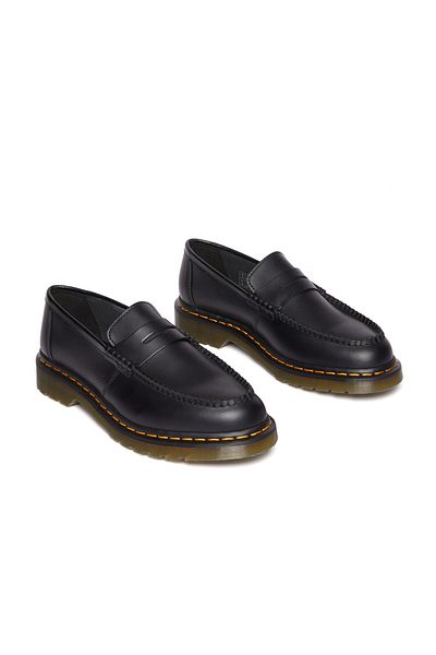 Dr. Martens Penton Black Smooth
