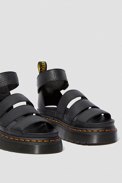 Dr. Martens Clarissa II Quad - Gewalktes Nappaleder in Schwarz