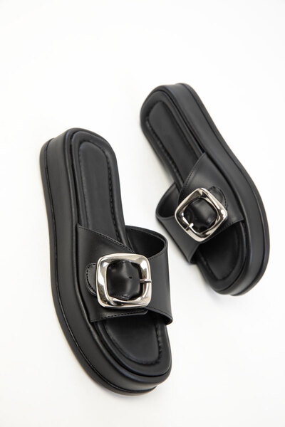 SOHO Women's Black Slippers 18987