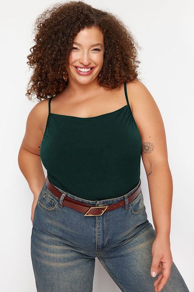 Trendyol Curve Πράσινη Αμμώδης Πλεκτή Μπλούζα Plus Size