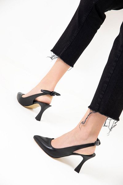 SOHO Black Women's Classic Heeled Shoes 18882