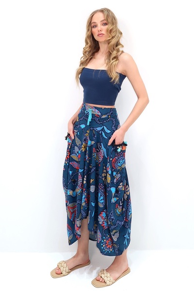 Trend Alaçatı Stili Női sötétkék etnikai mintás dupla zsebes bojt részletes táskás kivágott szoknya ALC-X13640