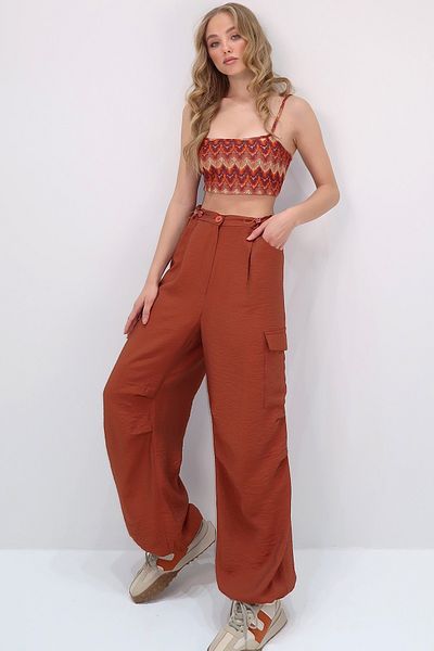 Trend Alaçatı Stili Fliesefarbene Aerobin-gewebte Damen-Cargohose – mit Taschen und elastischem Bein ALC-X11716