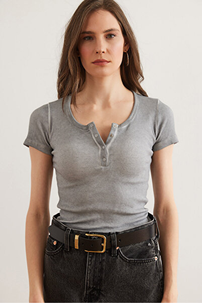 Olalook Women's Washed Gray Snap Camisole Blouse Blz- 19000171