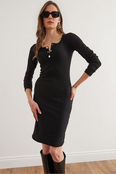 Olalook Schwarzes Damen-Minikleid aus Lycra mit Metallknöpfen ELB- 19002334