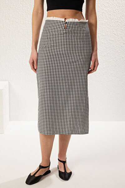 Trendyol Collection Fish Shape Midi Skirt - Multicolor with Buttons at Waist and Ruffle Detail Twoss25Et00096