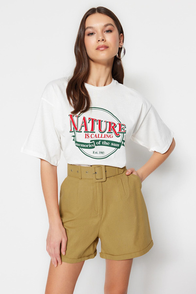 Trendyol Collection Σκούρο μπεζ ζώνη με λεπτομέρεια υφαντό σορτς TWOSS19IE0062