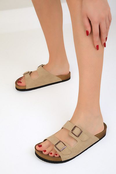SOHO Beige Damenhausschuhe 17266