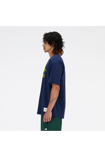 New Balance Men's Gray T-Shirt Mt41514