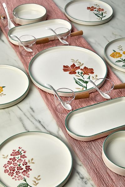 Kitchen Life Flowers Stackable Breakfast Set for 6 People - 23 Pieces, with Sauce Bowl and Spoon