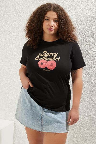 Trendyol Curve Plus Size Cherry Printed Black T-Shirt - Tbbss25Bf00017
