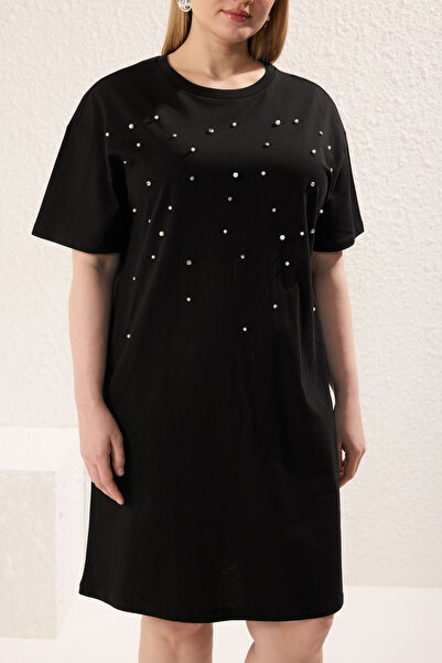 Trendyol Curve Černé pletené šaty s drahokamy s výstřihem na krk Tbbss25Ah00057