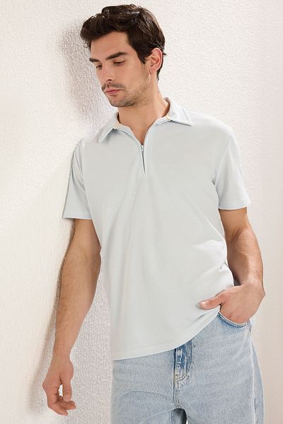 Trendyol Collection Limitovaná edice Modrý Regular/Normal Cut Pique Polo tričko se zipem Tmnss23Po00019