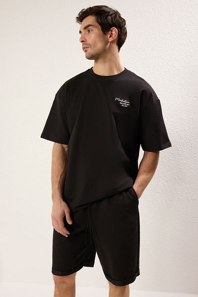Trendyol Collection City haftowany czarny oversize dresowy komplet - Tmnss24Em00002